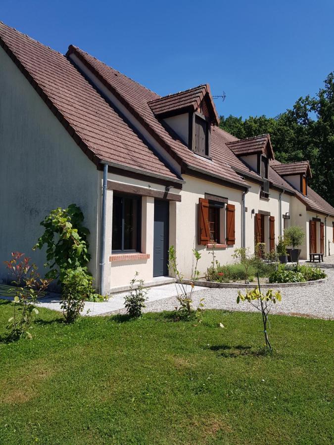 Le Clos De La Deesse La Ferté-Saint-Cyr Eksteriør billede